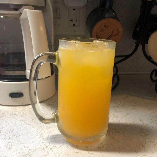 Orange Crush! Tuorepuristettu appelsiini ja vodka-cocktail